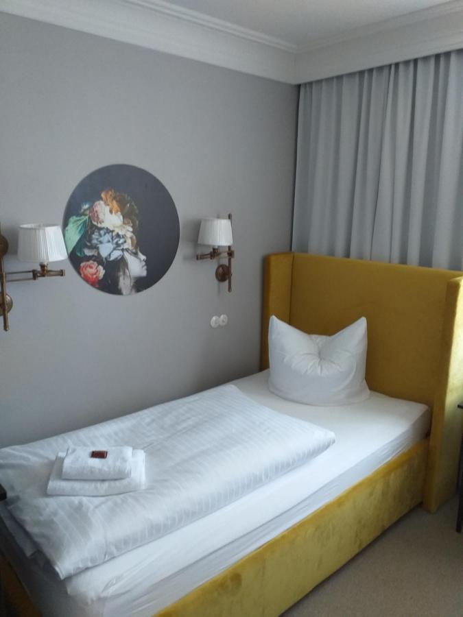 Hotel Landgasthof Adler Бад-Кроцинген Экстерьер фото